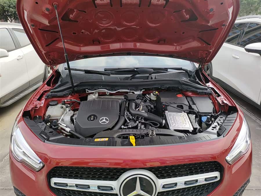 Mercedes-Benz GLA 2020 — фото 20