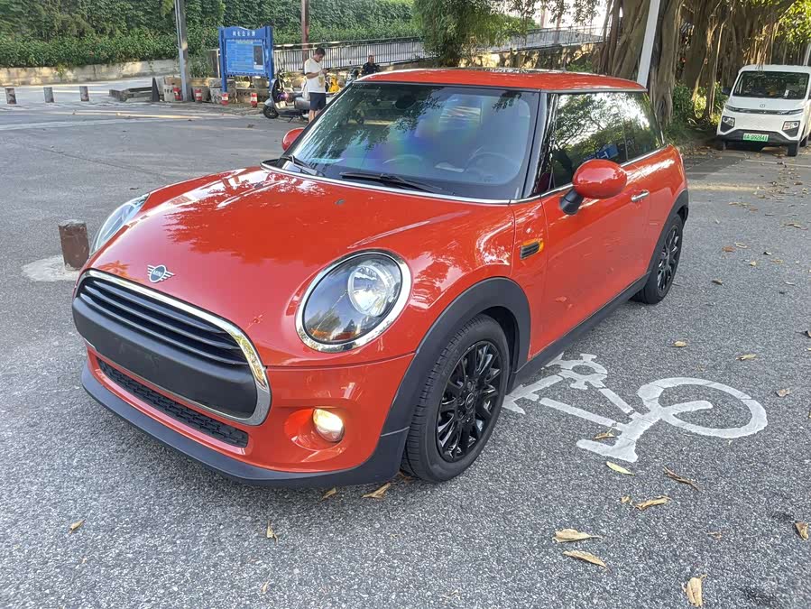 MINI MINI 2018