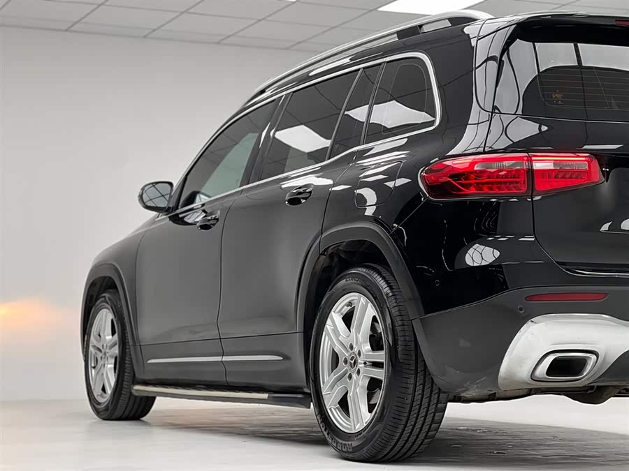 Mercedes-Benz GLB 2021 — фото 10