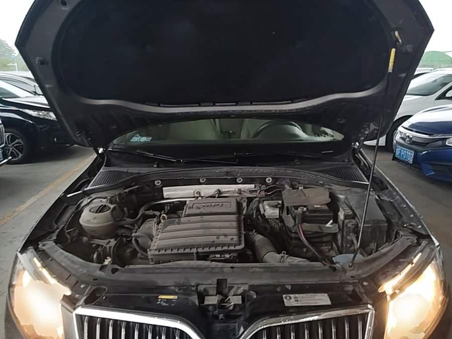 Skoda Octavia 2016 — фото 20