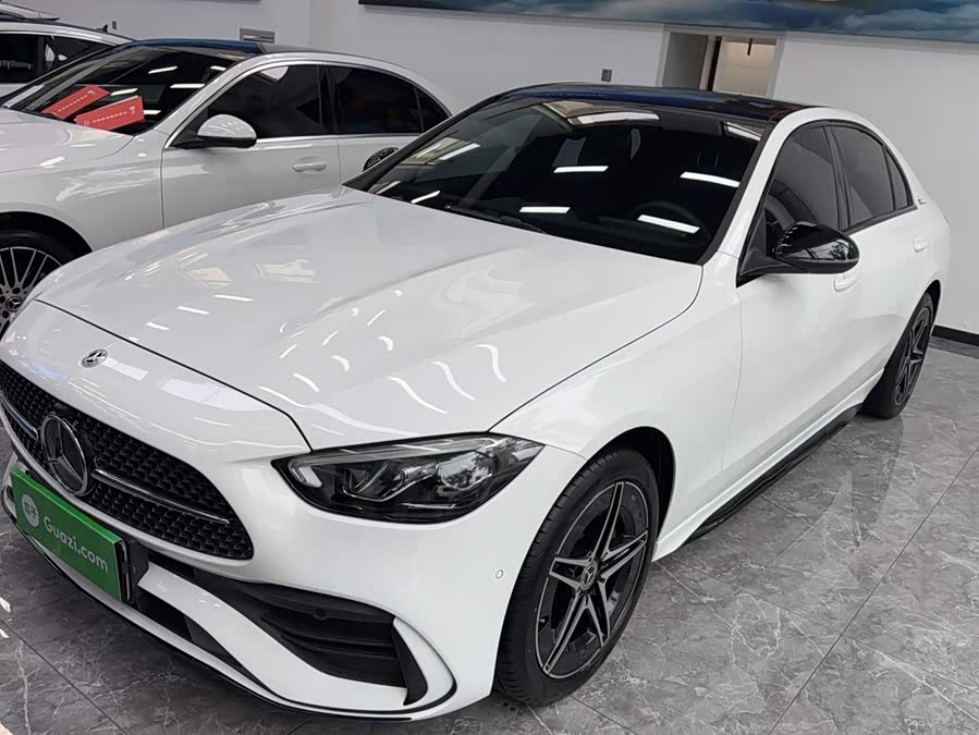 Mercedes-Benz C-Class 2024
