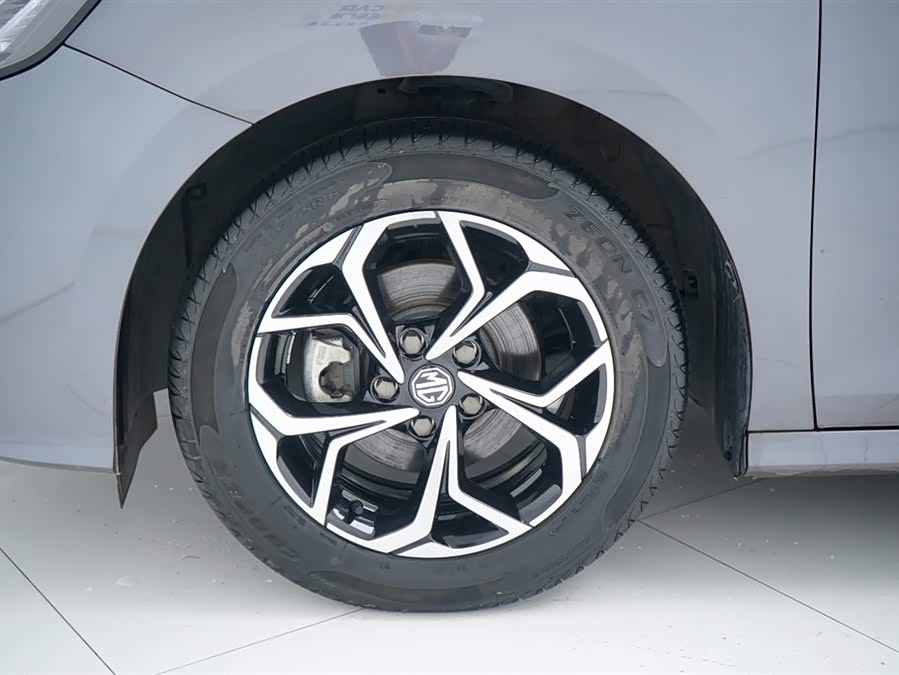 MG MG5 2021