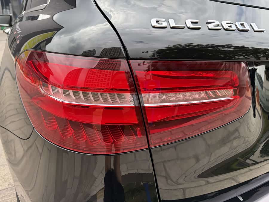 Mercedes-Benz GLC 2019 — фото 24