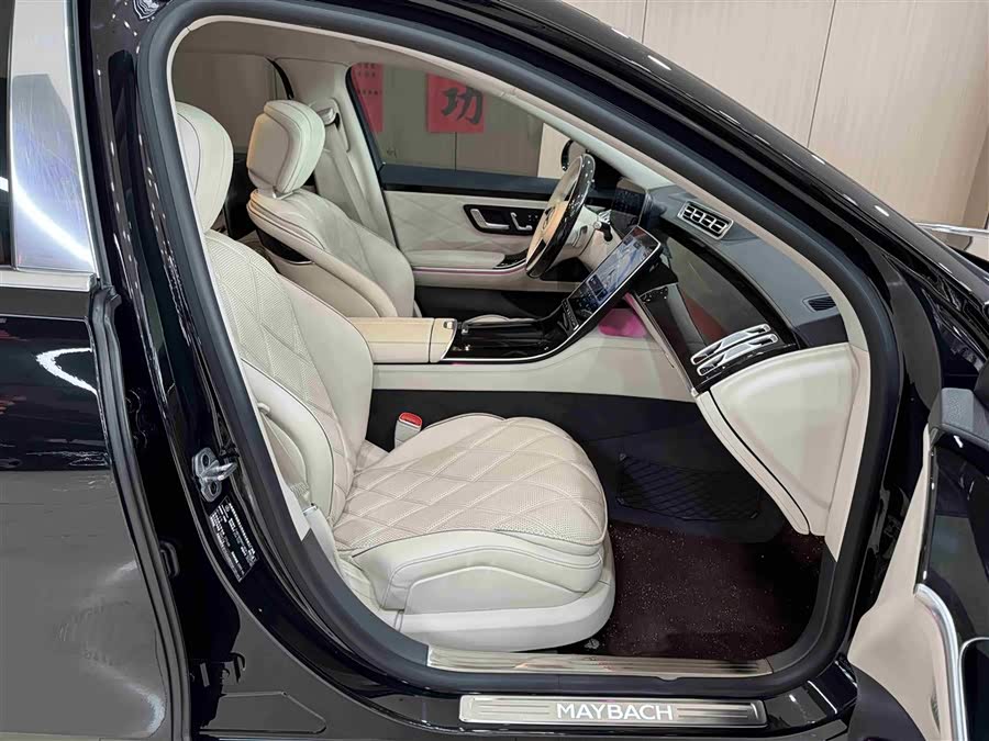 Mercedes-Benz Maybach S-Class 2021 — фото 9