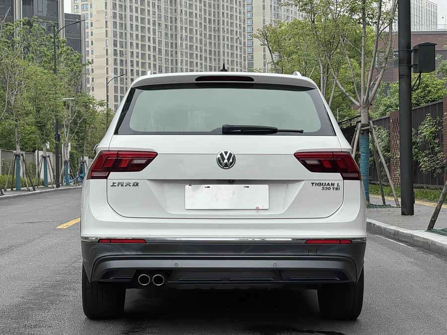 Volkswagen Tiguan L 2020 — фото 13
