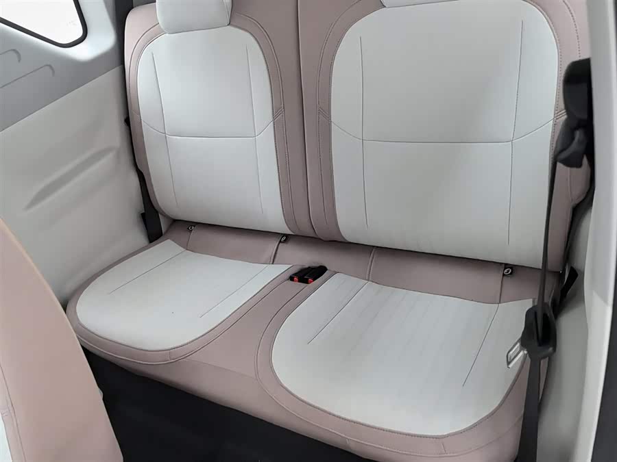 Geely Galaxy Panda 2025 — фото 15