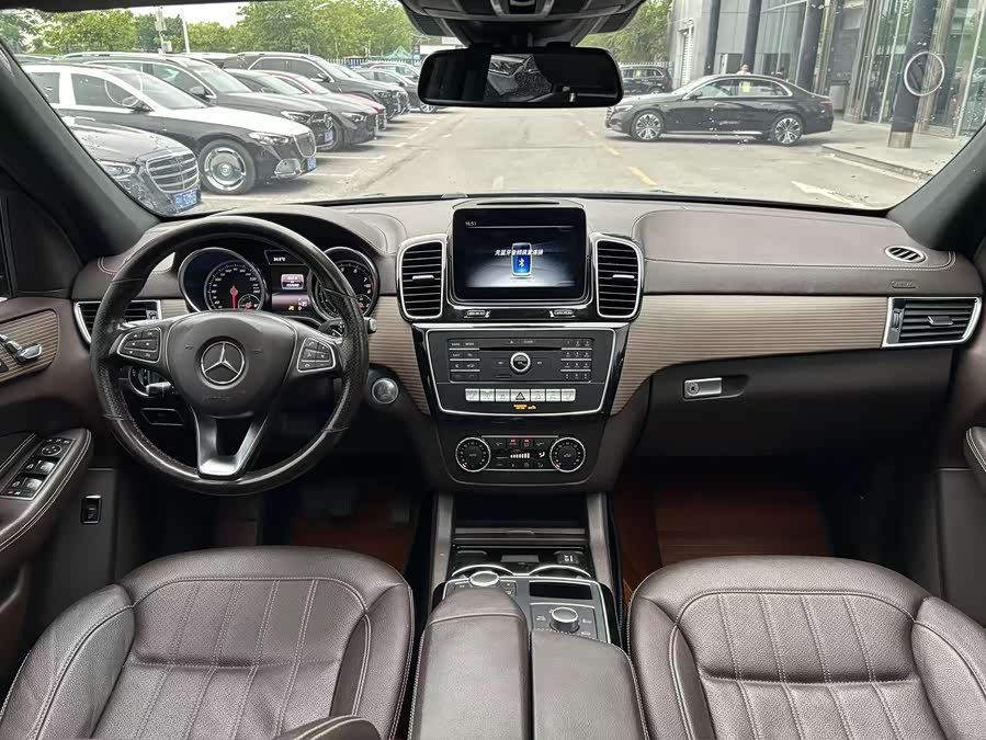 Mercedes-Benz GLE 2019 — фото 16