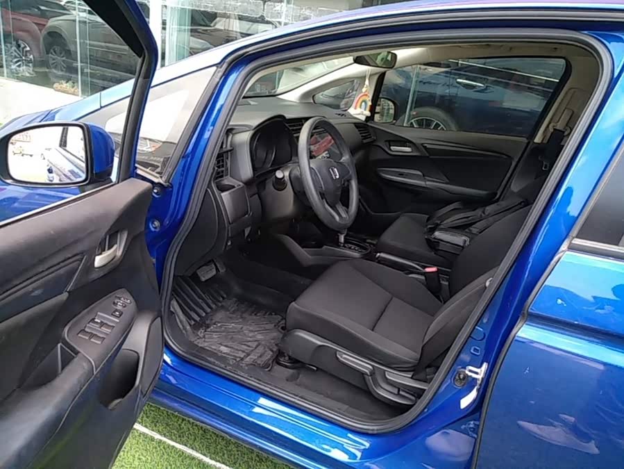 Honda Fit 2018 — фото 16