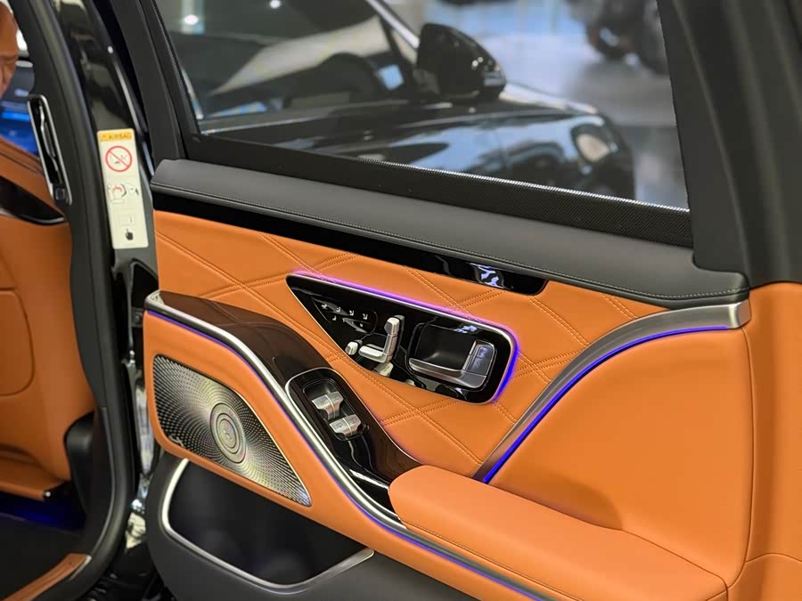 Mercedes-Benz Maybach S-Class 2025 — фото 9