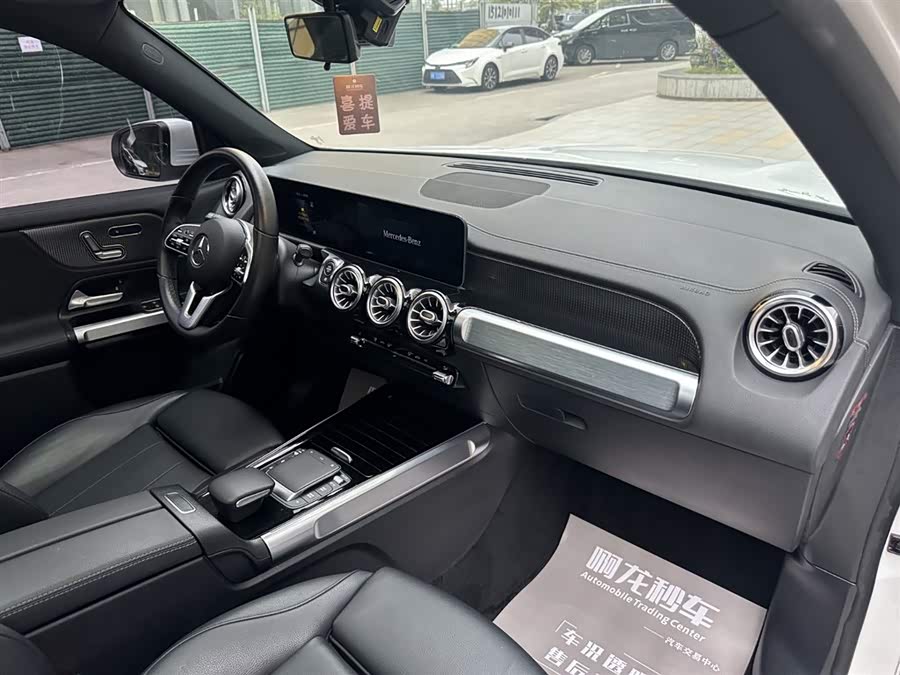 Mercedes-Benz GLB 2020 — фото 15