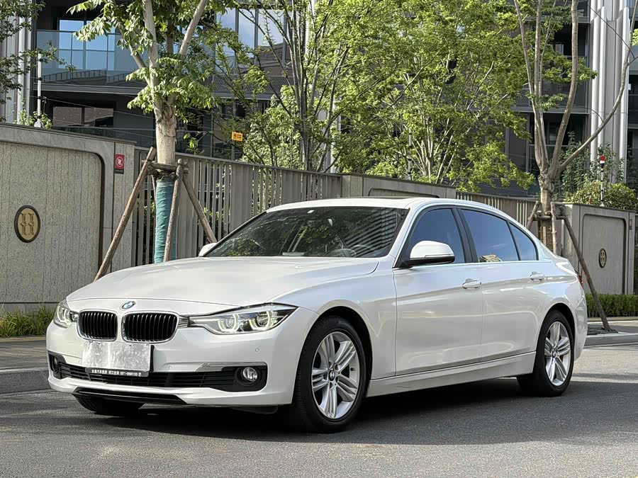 BMW 3 Series 2017