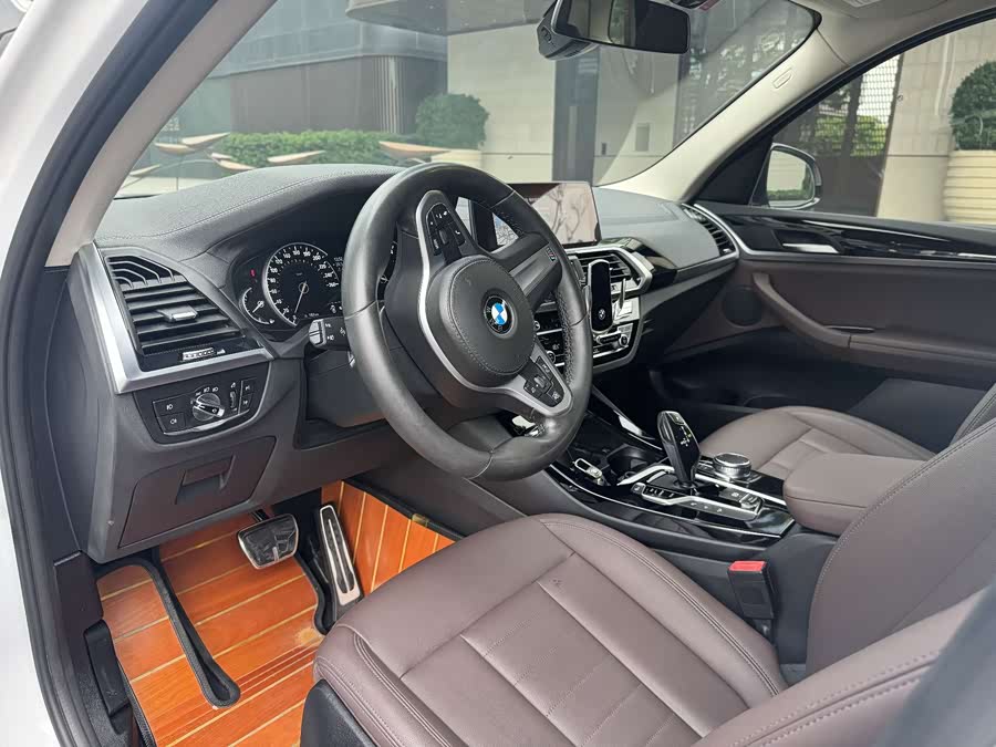 BMW X3 2018 — фото 13
