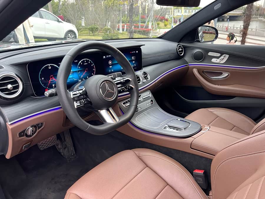 Mercedes-Benz E-Class 2023