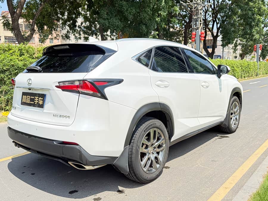 Lexus NX 2015