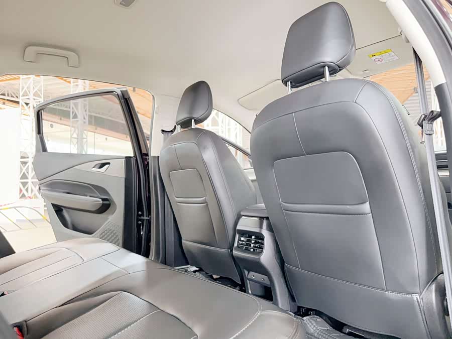 Wuling Starlight 2023 — фото 10