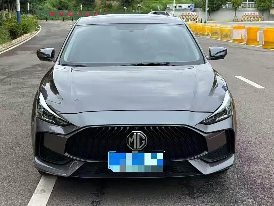 MG MG5 2021