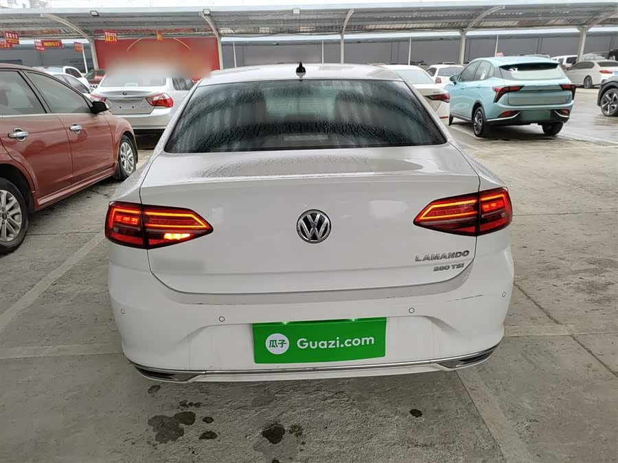 Volkswagen Lamando 2021
