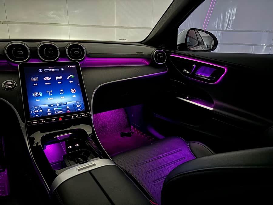 Mercedes-Benz C-Class 2024 — фото 14