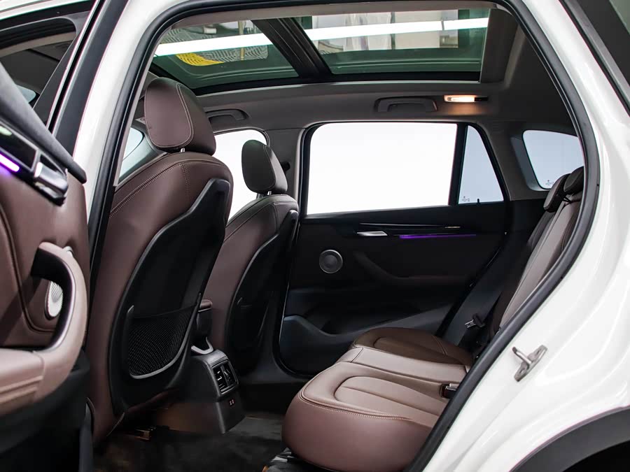 BMW X1 2022 — фото 15