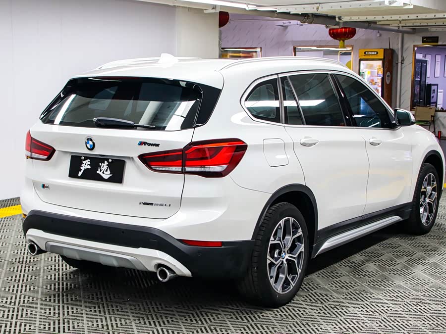 BMW X1 2022 — фото 22