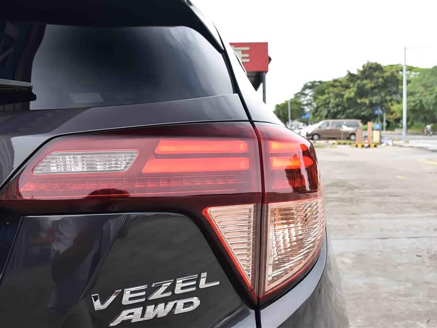 Honda Vezel 2015 — фото 18