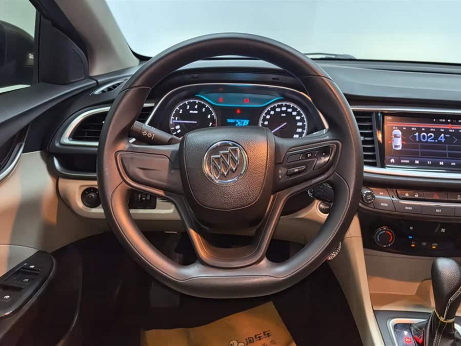 Buick Excelle 2015 — фото 15