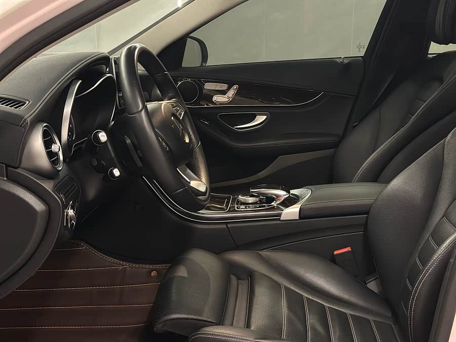 Mercedes-Benz C-Class 2015 — фото 24