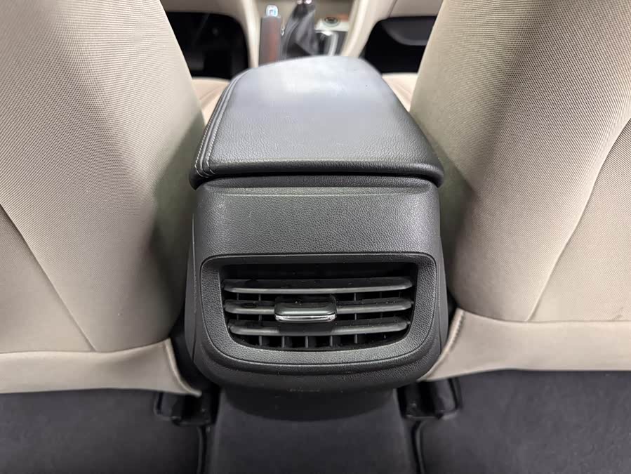 Buick Excelle 2015 — фото 22
