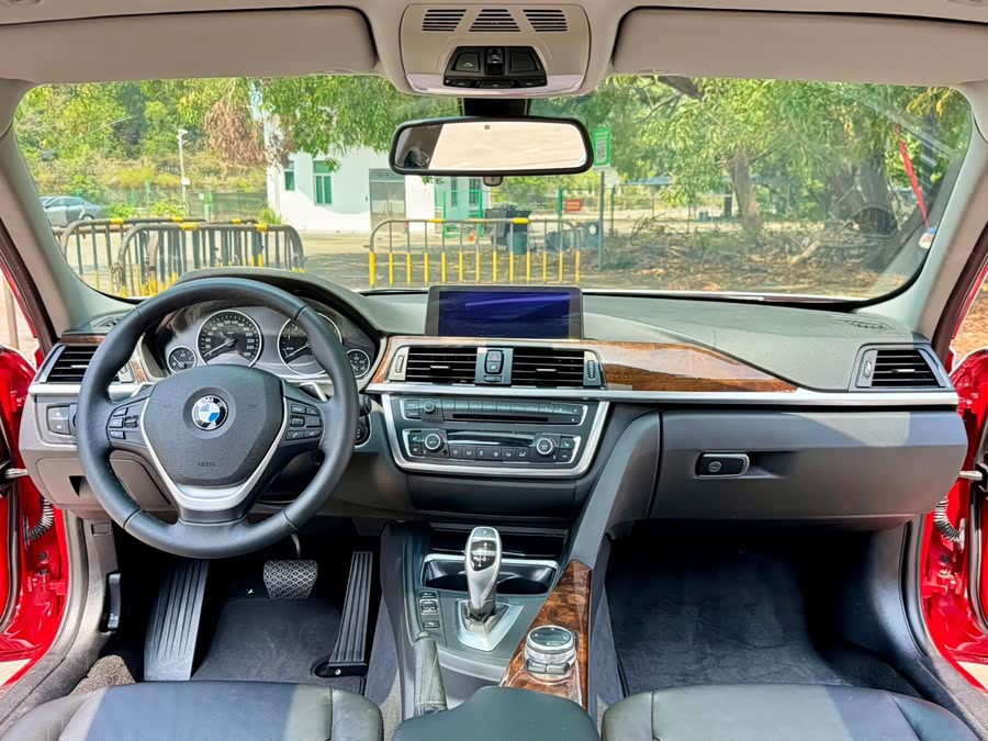 BMW 3 Series 2014 — фото 12
