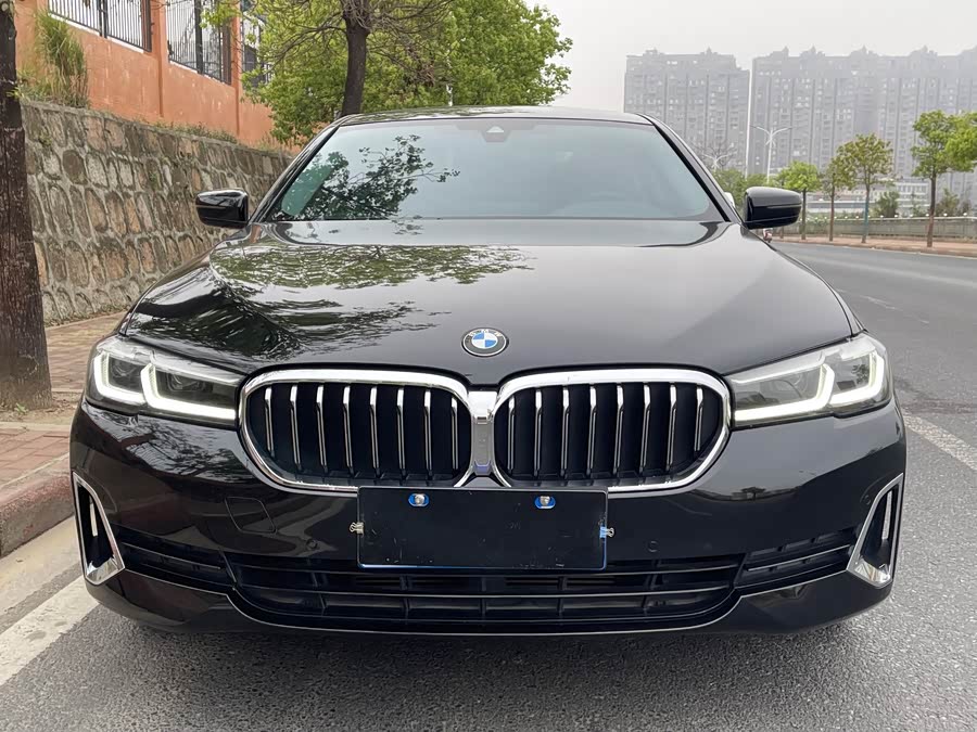 BMW 5 Series 2021