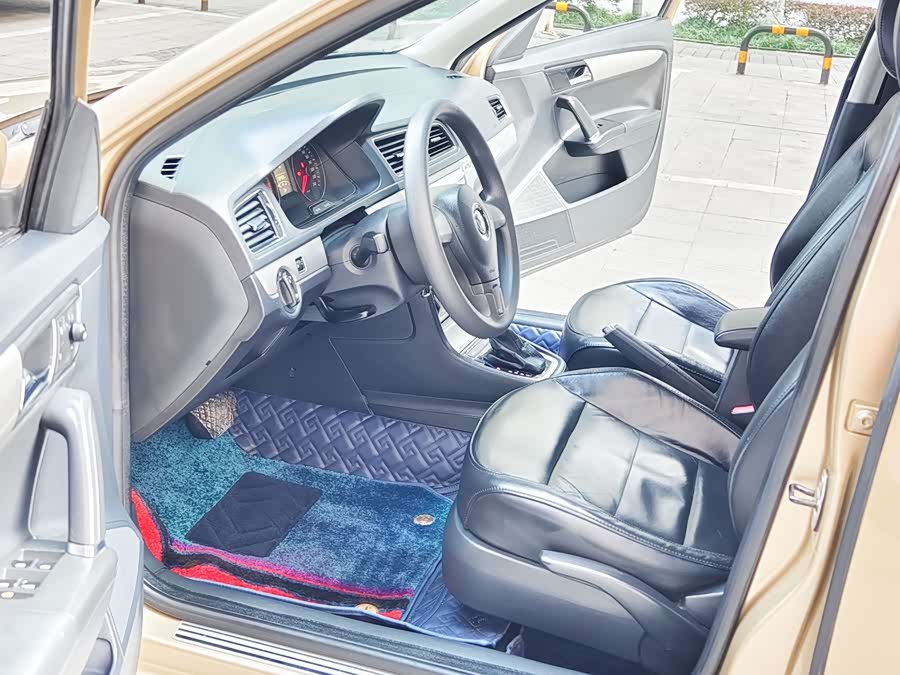 Volkswagen Lavida 2013