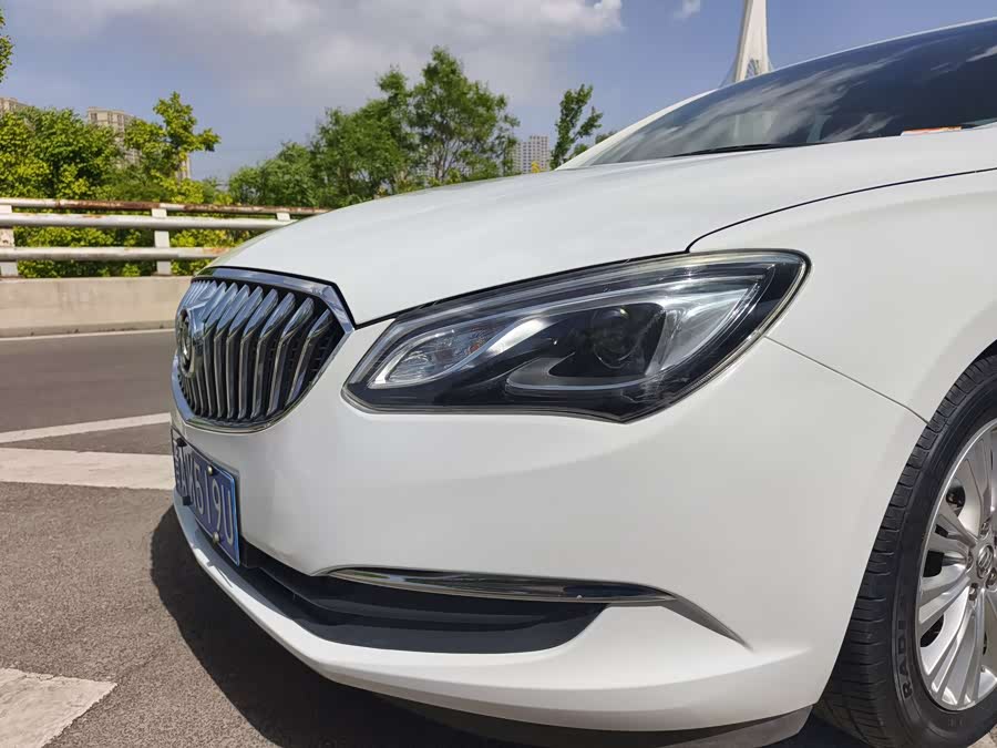 Buick Excelle 2016 — фото 17