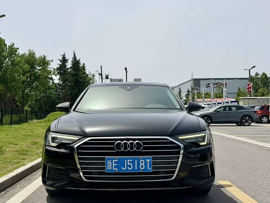 Audi A6L 2020