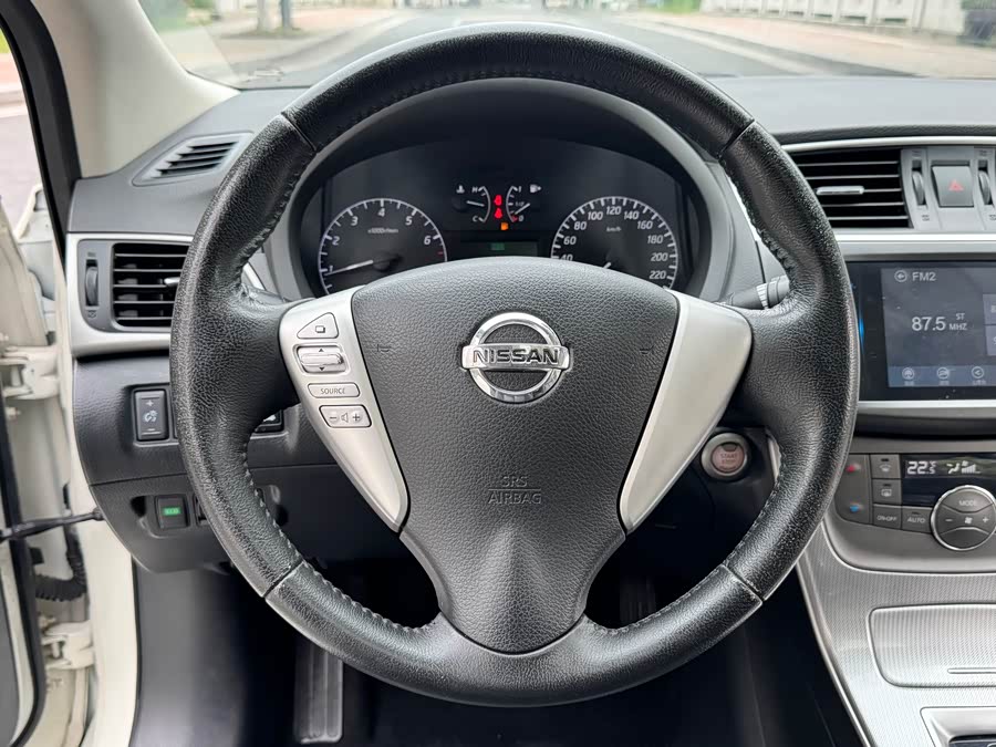 Nissan Sylphy 2014 — фото 13