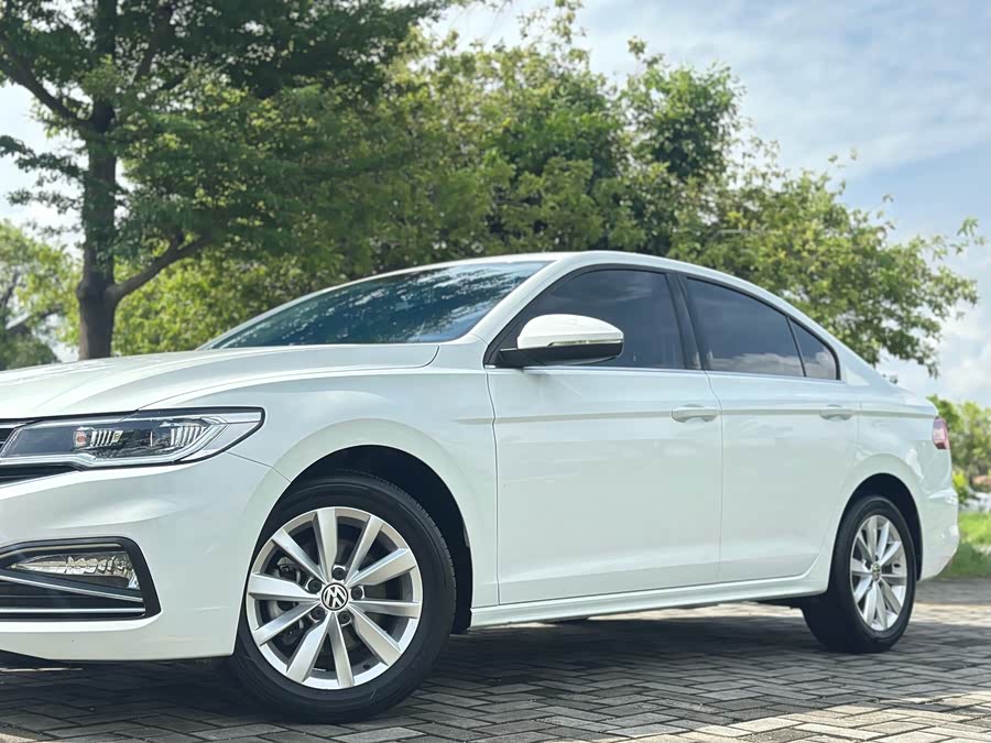 Volkswagen Bora 2021
