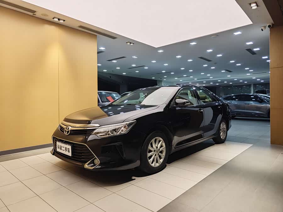 Toyota Camry 2016
