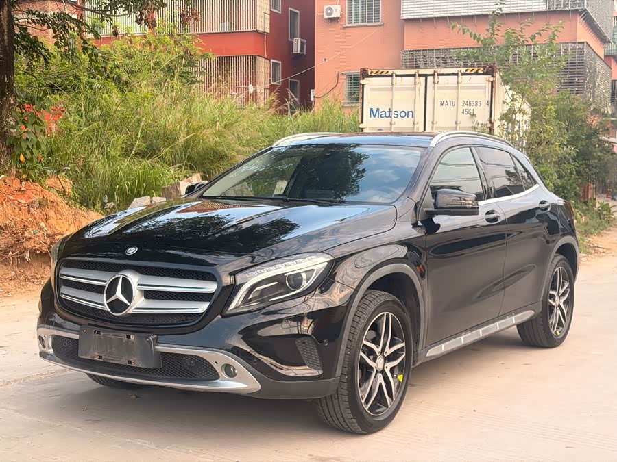 Mercedes-Benz GLA 2016