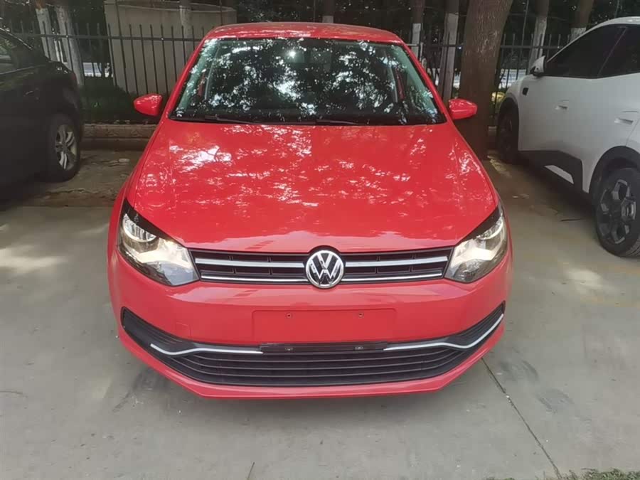 Volkswagen Polo 2016