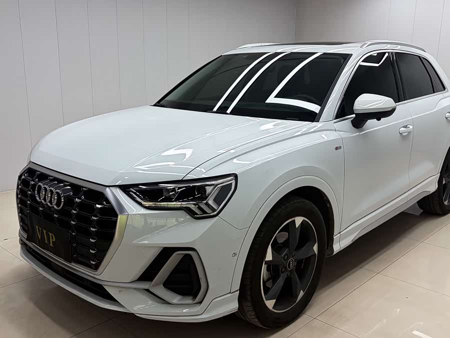 Audi Q3 2022