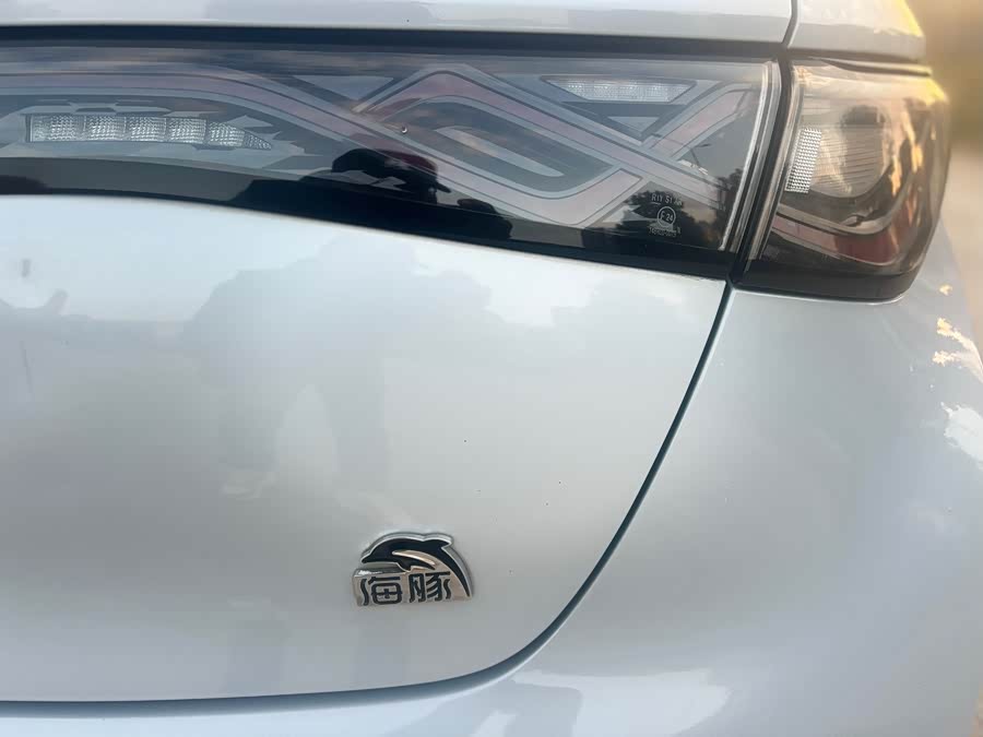 BYD Dolphin 2021 — фото 14