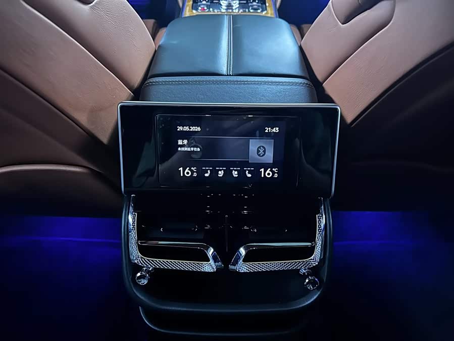 Bentley Flying Spur 2020 — фото 14