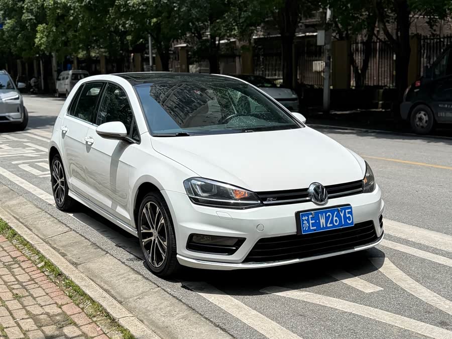 Volkswagen Golf 2016