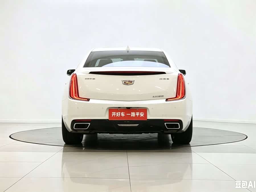 Cadillac XTS 2018