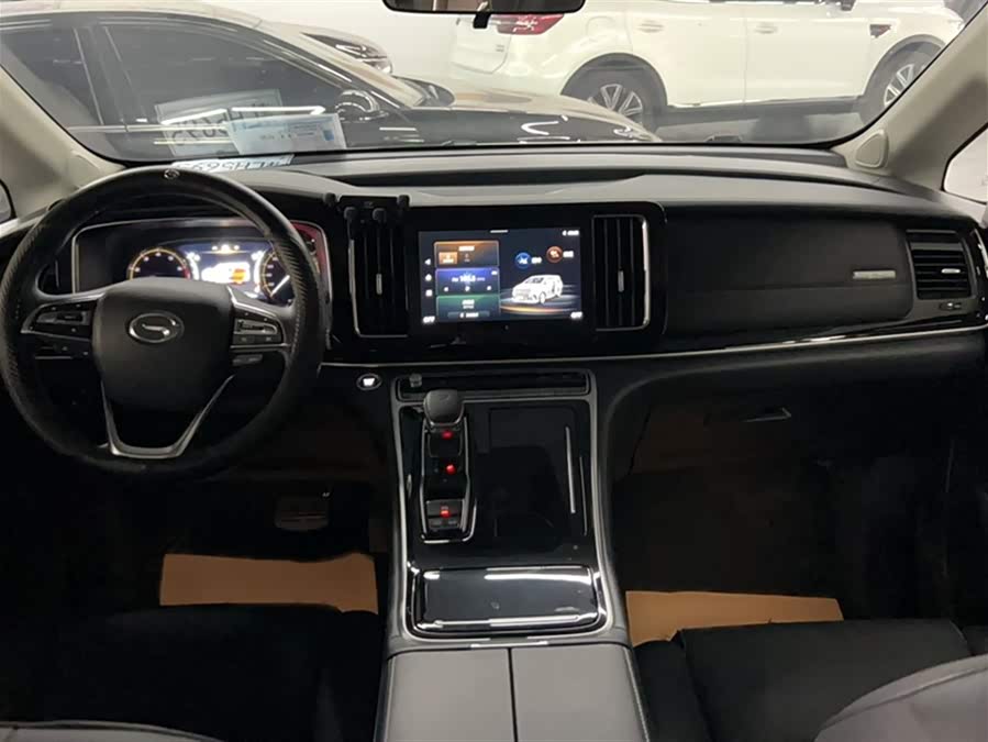 GAC Trumpchi M8 2023 — фото 17