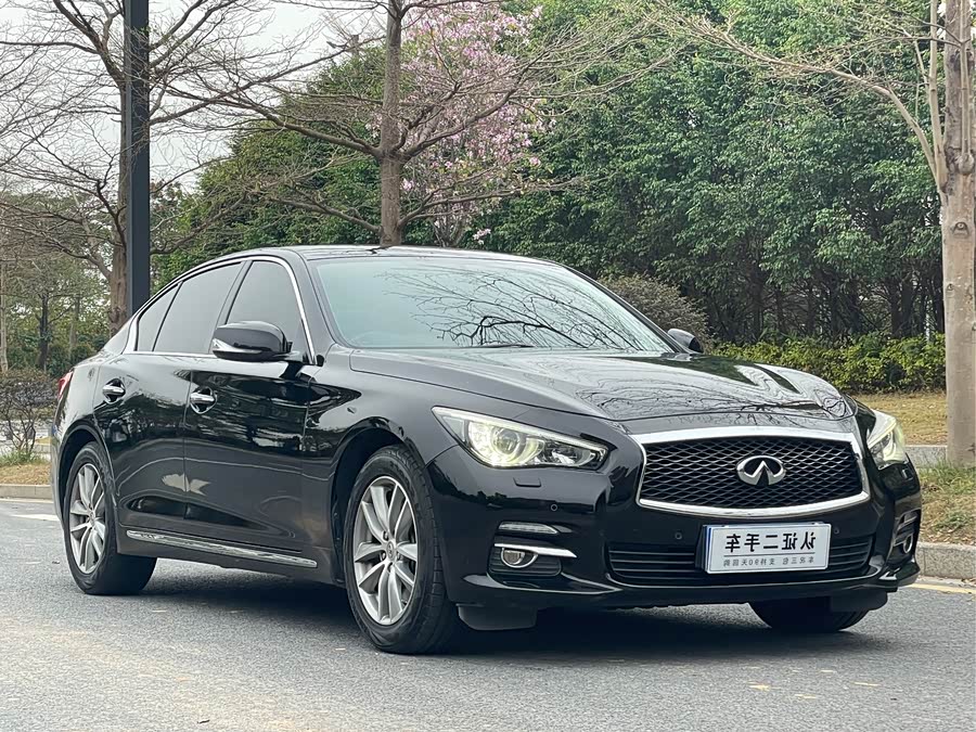Infiniti Q50L 2018