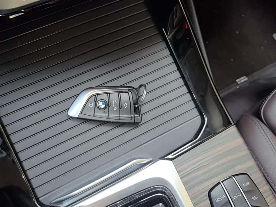 BMW X3 2020 — фото 9