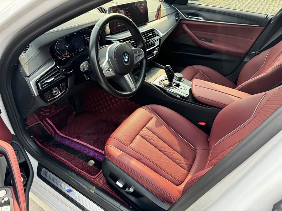 BMW 5 Series 2023