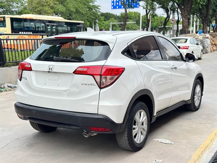 Honda Vezel 2015 — фото 10