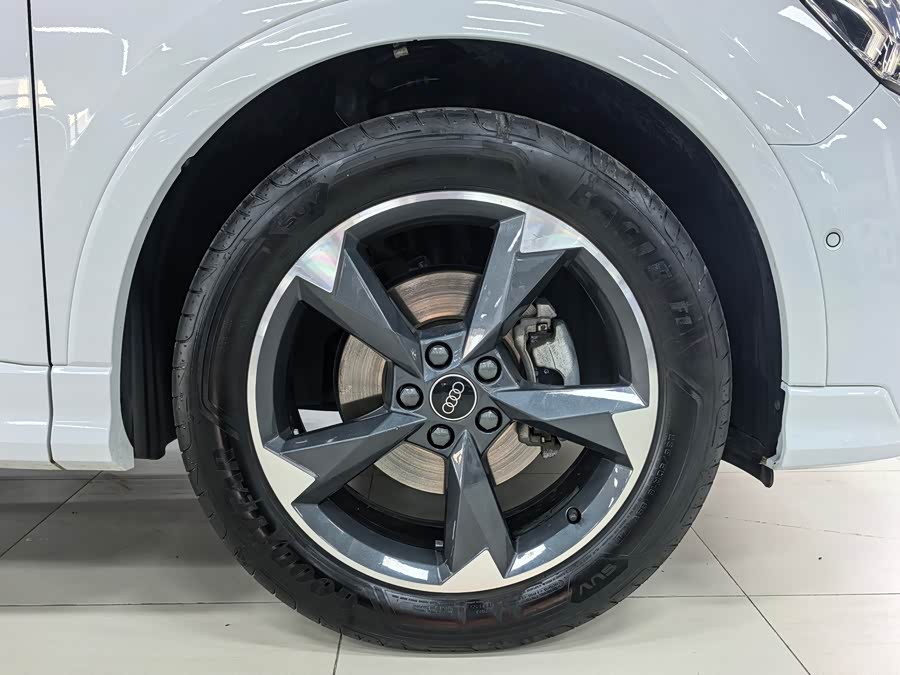 Audi Q3 2023