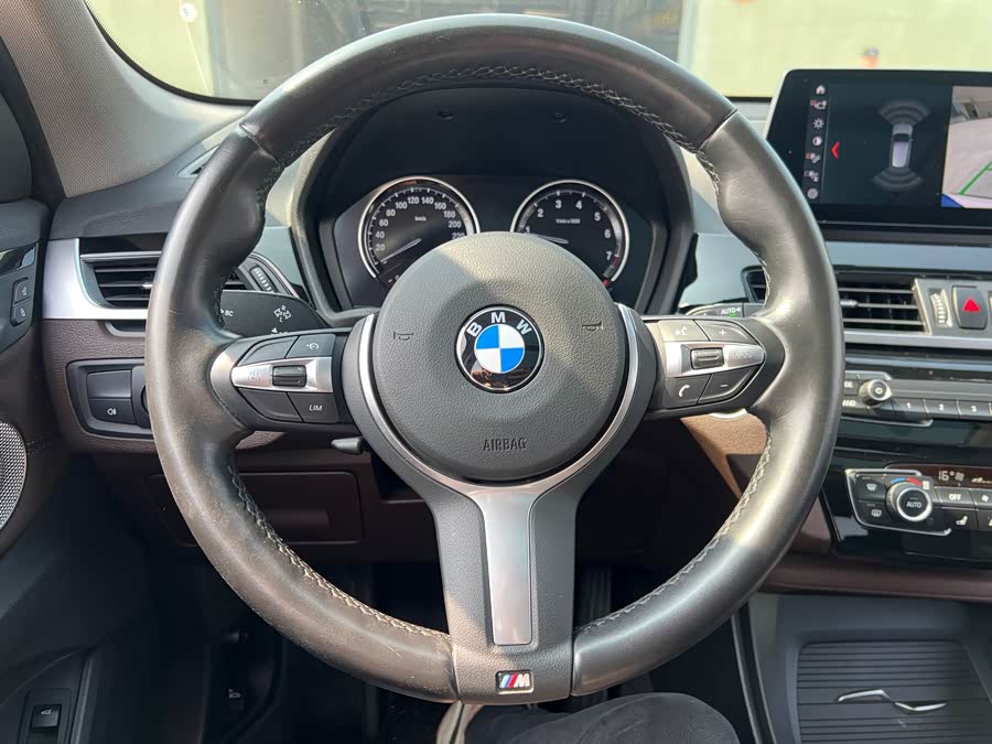 BMW X1 2022 — фото 12